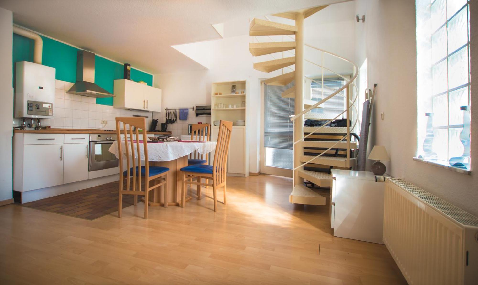 דיסלדורף Altstadt Apartment Charly מראה חיצוני תמונה