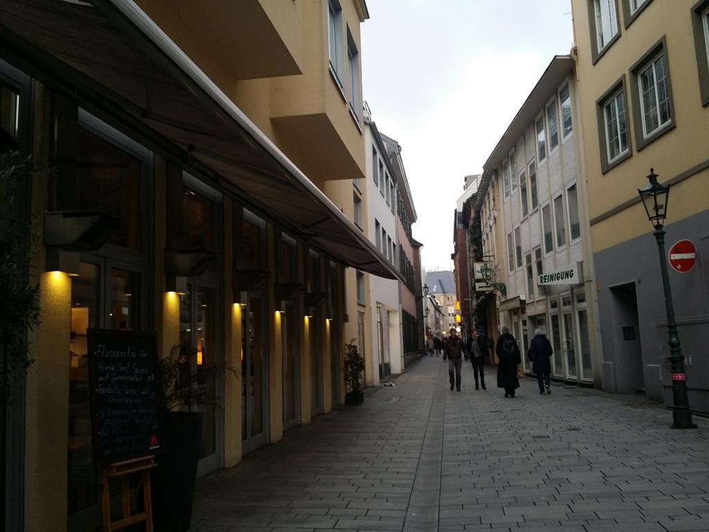 דיסלדורף Altstadt Apartment Charly מראה חיצוני תמונה